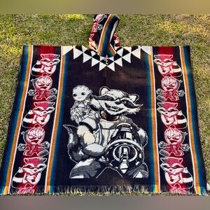 Guardians of the galaxy alpaca poncho, unisex, one size, made in Ecuador.